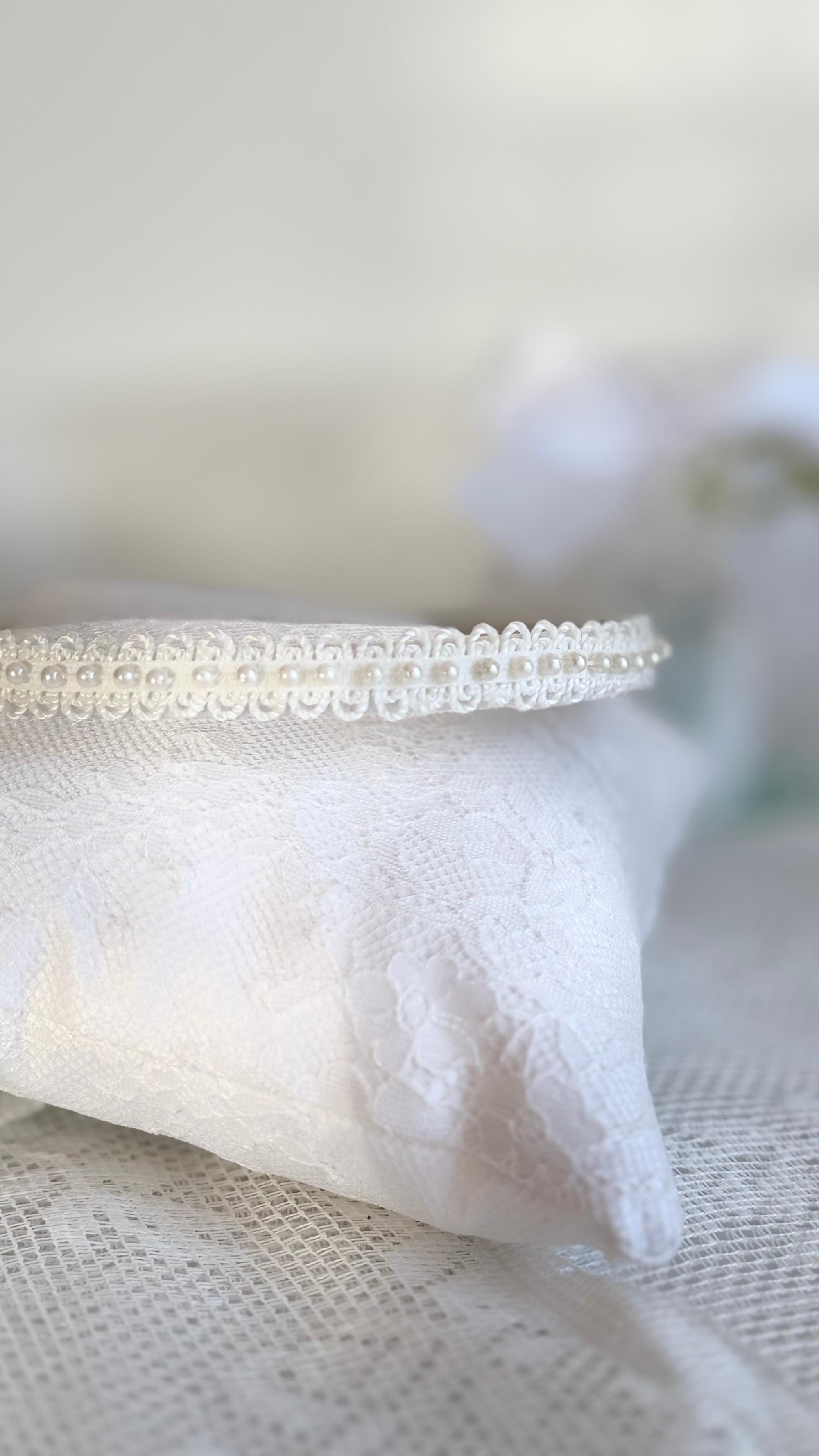 Ivory Haarreif – Eleganter Kommunion Haarschmuck mit Spitze & Perlen