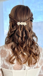 Handgearbeitete Haarklammer für die Kommunion – weiße oder ivoryfarbene Blüten & Perle