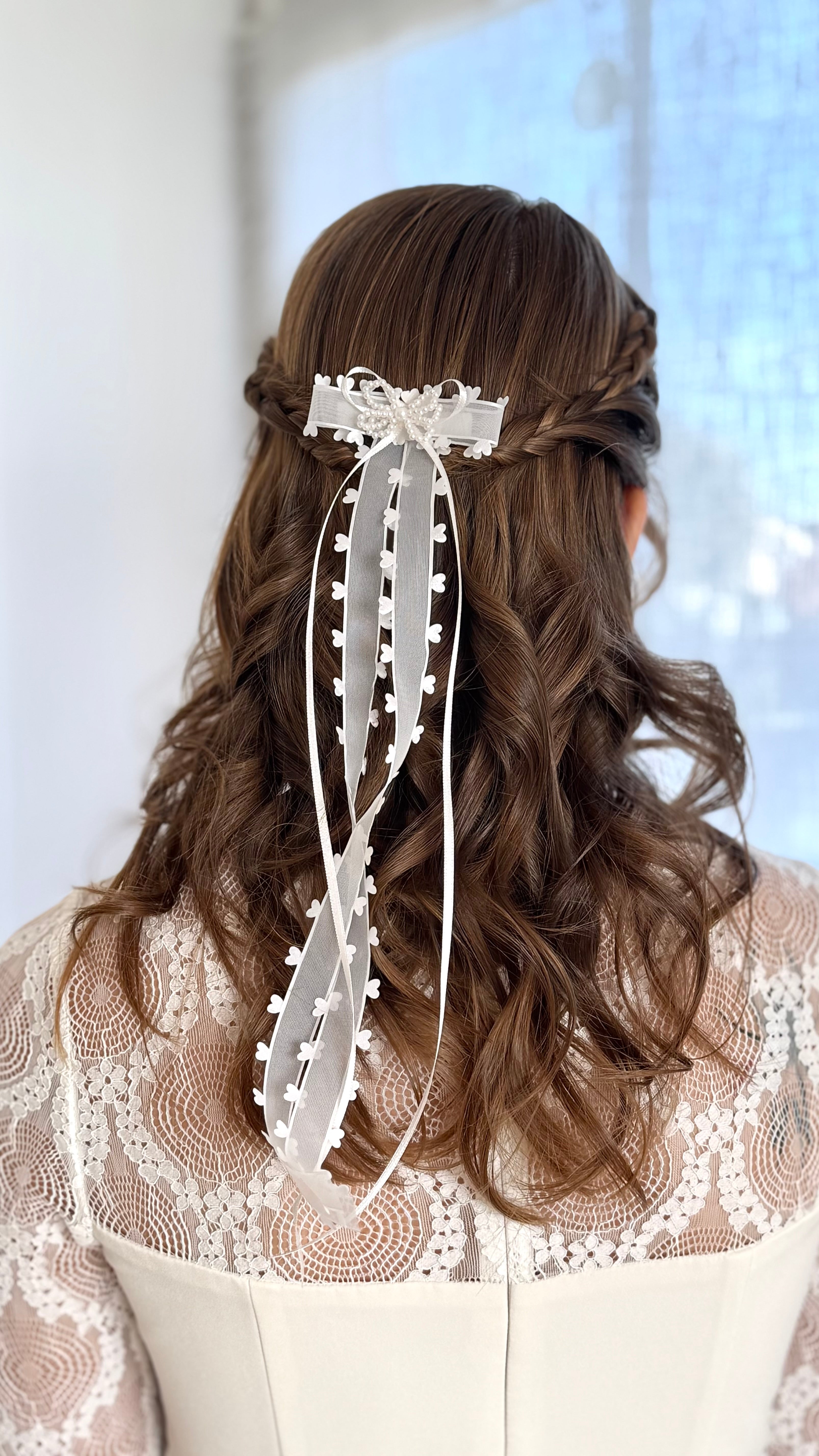 Kopfschmuck Kommunion – Haarschmuck Kommunion Schlicht mit Schleife, Perlen & langen Bändern | handgefertigt
