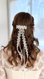 Kopfschmuck Kommunion – Haarschmuck Kommunion Schlicht mit Schleife, Perlen & langen Bändern | handgefertigt