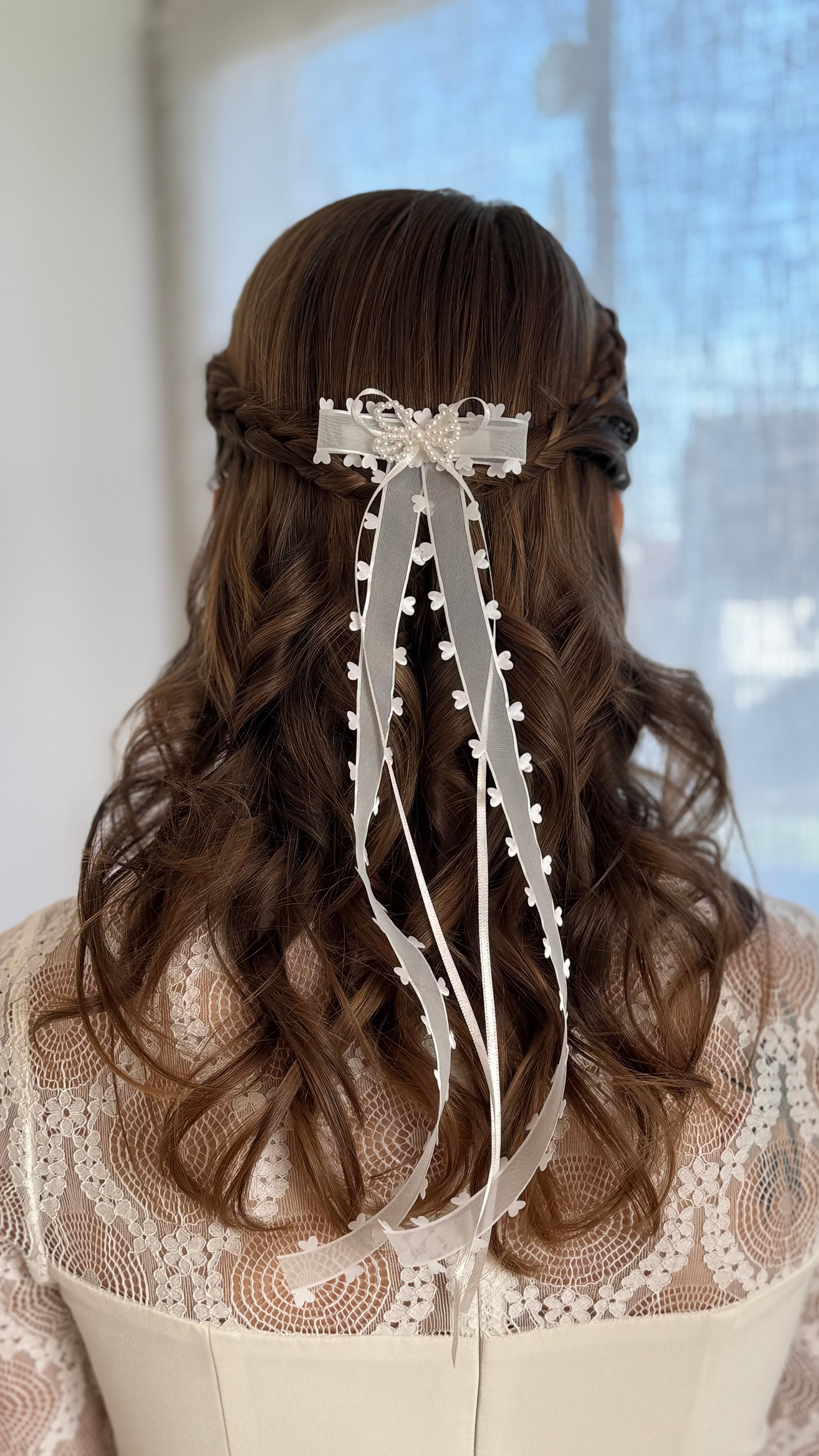 Kopfschmuck Kommunion – Haarschmuck Kommunion Schlicht mit Schleife, Perlen & langen Bändern | handgefertigt
