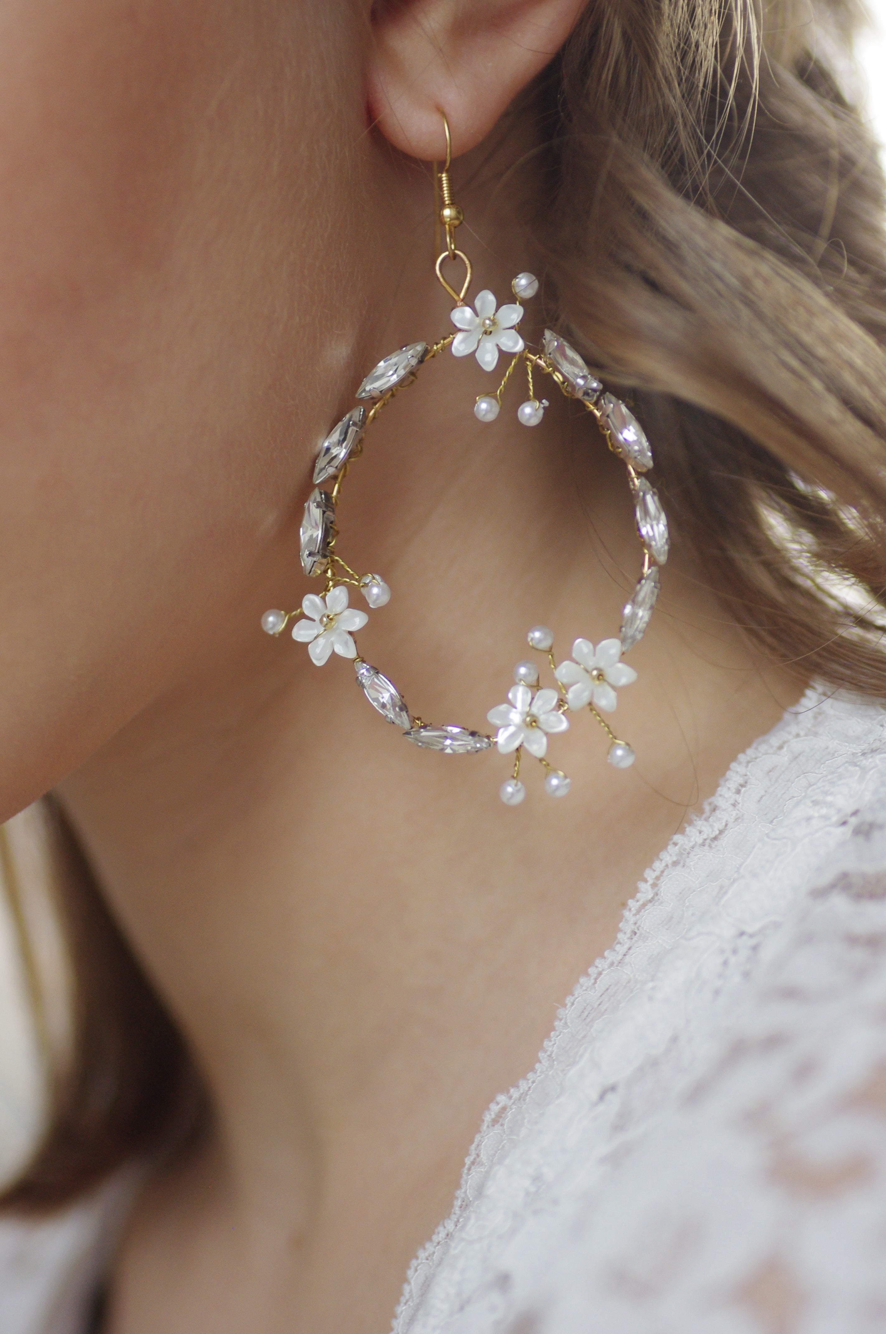 Kristall Ohrringe – Statement Brautohrringe mit Swarovski & Perlmutt