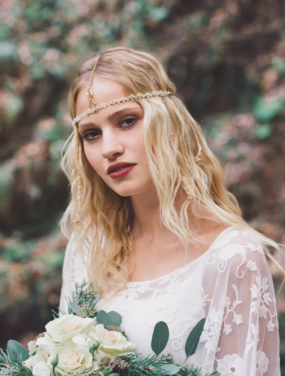 Braut Haarband – Elegantes Stirnband mit Swarovski & Süßwasserperlen