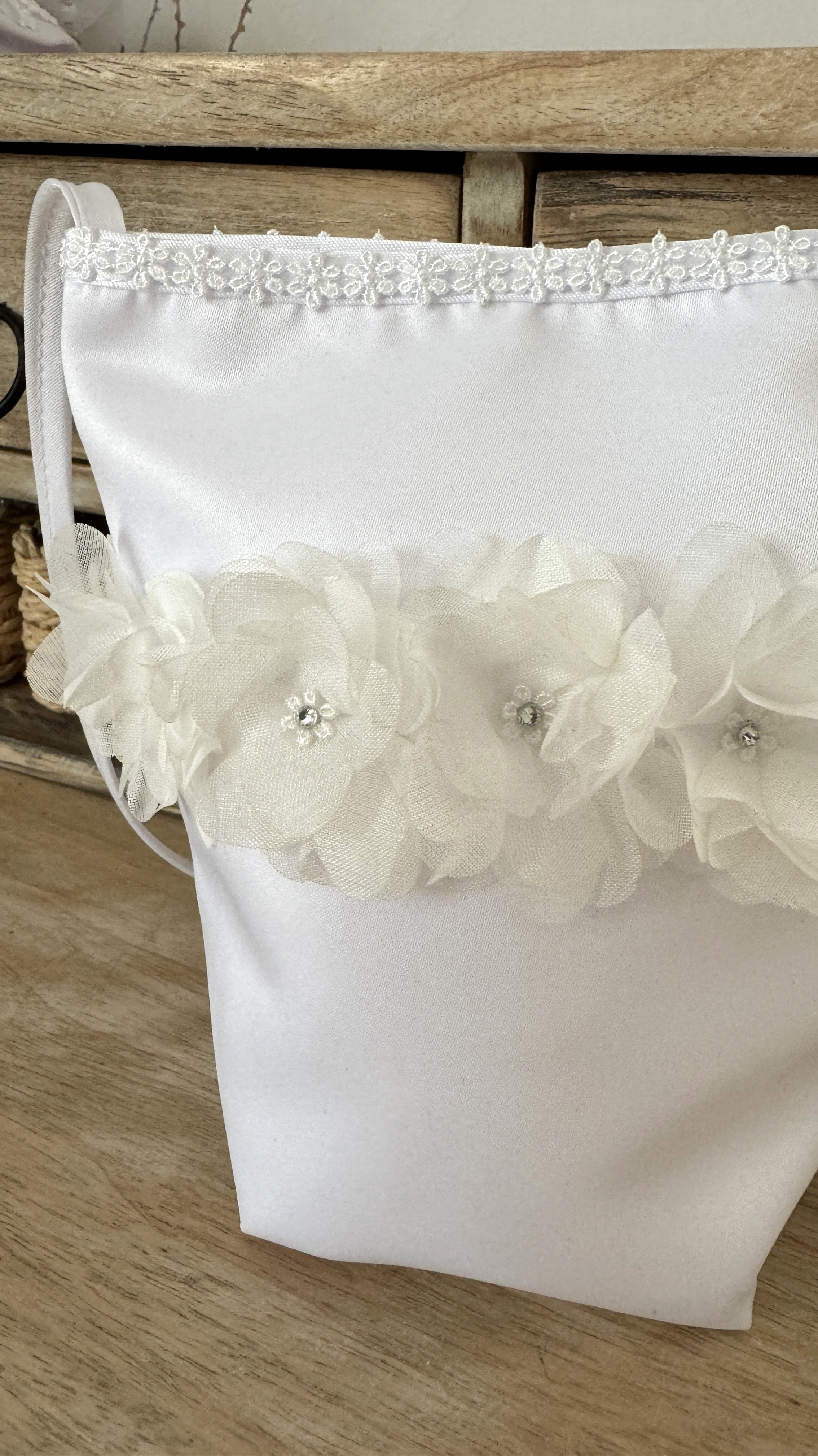 Kommunion Tasche – Satin mit Blumen & Strass für elegante Mädchen