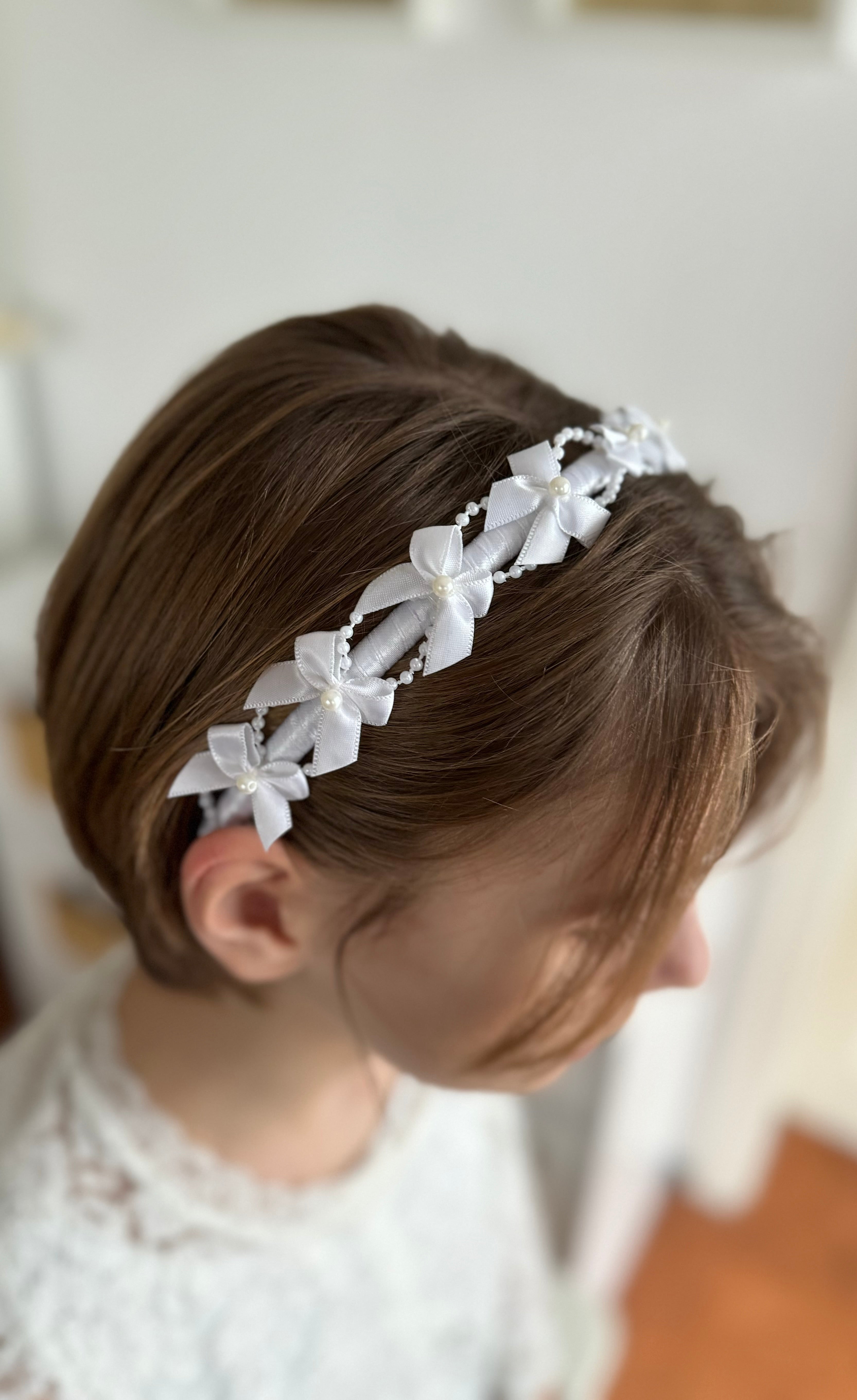 Perlen Haarreif Kommunion – Weißes Schleifen- & Perlenband