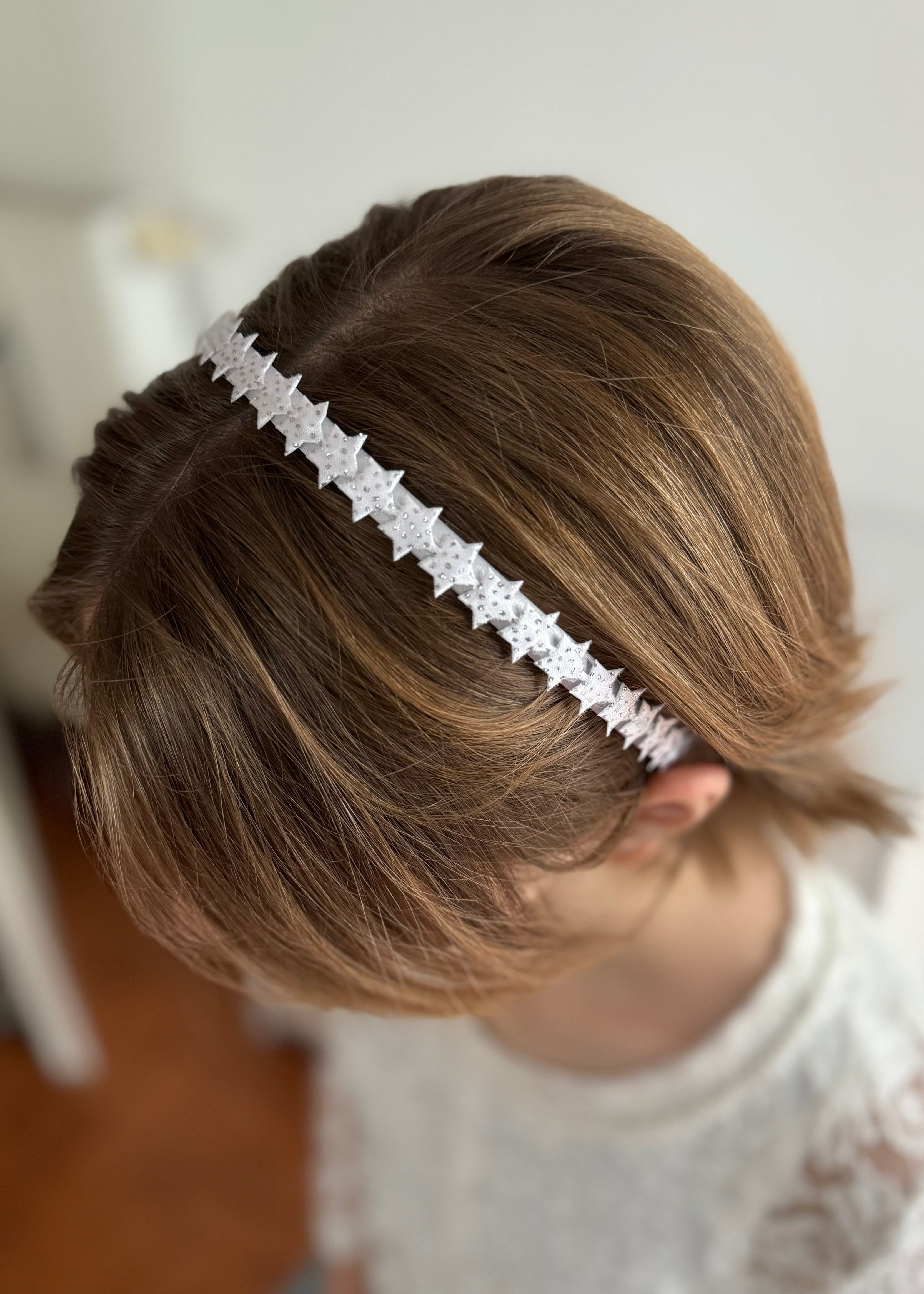 Glitzer Haarreif Kommunion – Sterne in Weiß & Silberglitzer