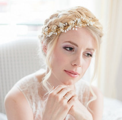 Bridal Haarranke – Gold oder Silber Haarschmuck mit Blumen & Perlen