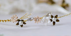 Bridal Stirnband – Vintage Haarband mit Blumen, Bronzeelementen & Swarovski