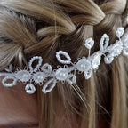 Haarband Kommunion mit weißen Blumen und Perlen