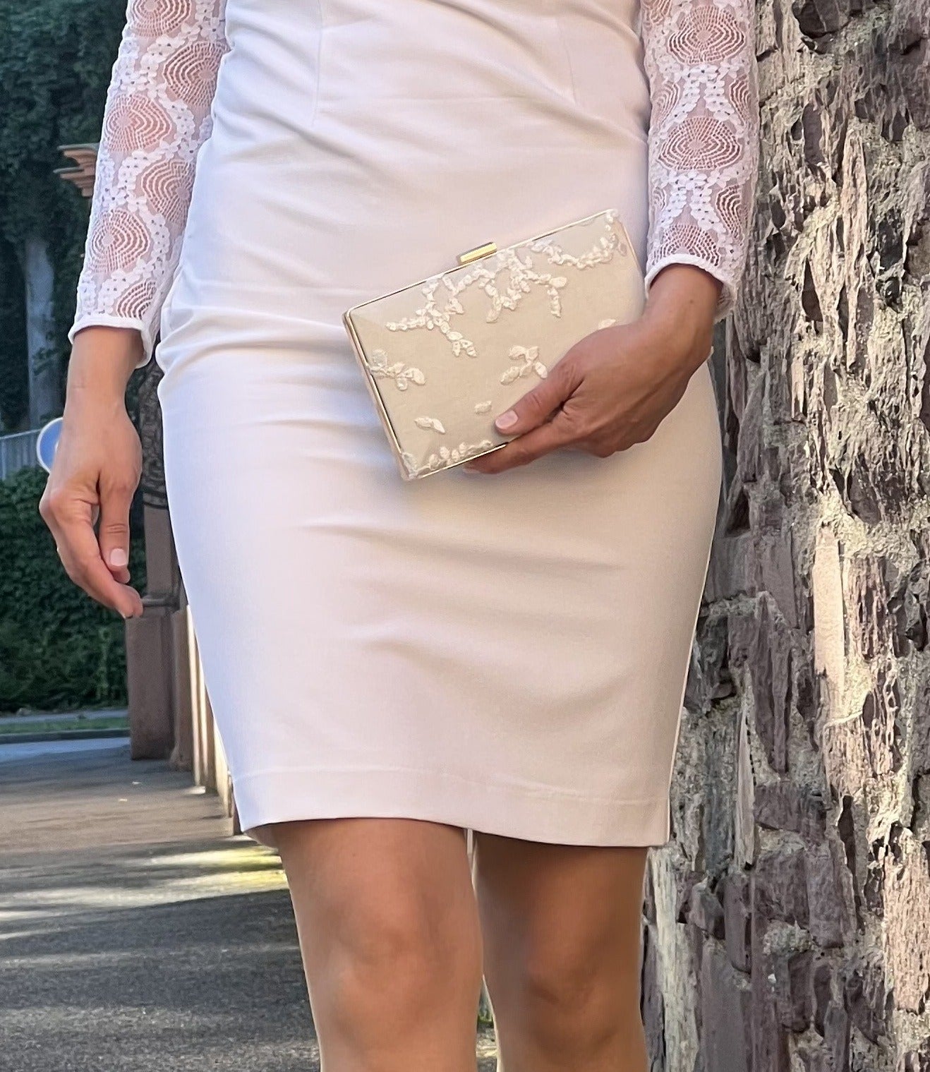 Braut Clutch Gold – Elegante Off-White Hochzeitstasche mit Kette