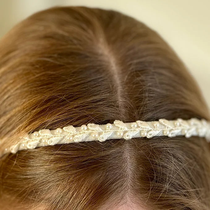Haarschmuck Kommunion,Haarreif Kommunion mit zarter Spitze und Perlen in weiß oder ivory