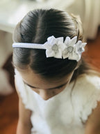 Herz Haarreif – Blumen Haarreif mit Strassherz für Kommunion & Feste