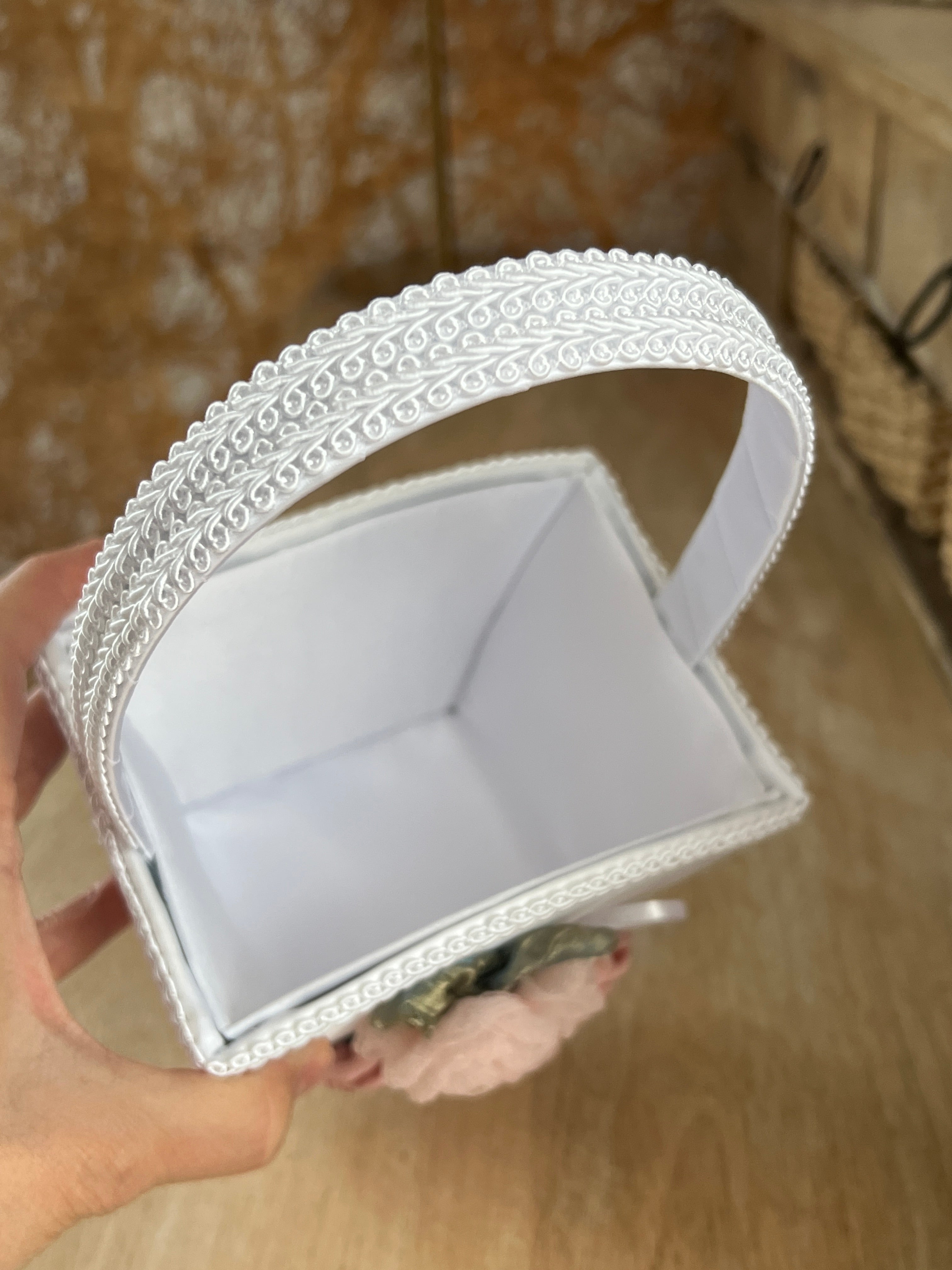 Blumenkorb Hochzeit – Satin-Körbchen für Blumenmädchen & Trauung