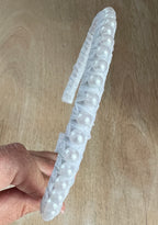 Weißer Haarreif Kommunion – Perlen & feines Organzaband