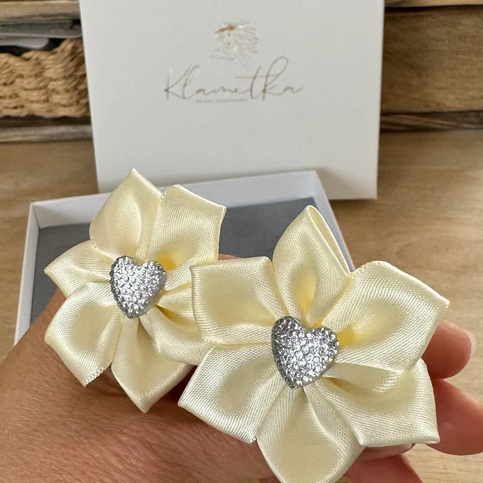 Kommunion Haarschmuck, Haarklammer mit Blumen in weiß oder ivory/creme,Haarklammer Kommunion