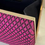 Pink Clutch schwarz gemustert – elegante Abendtasche pink mit Tragekette & Henkel