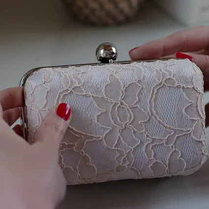 Clutch ivory Spitze