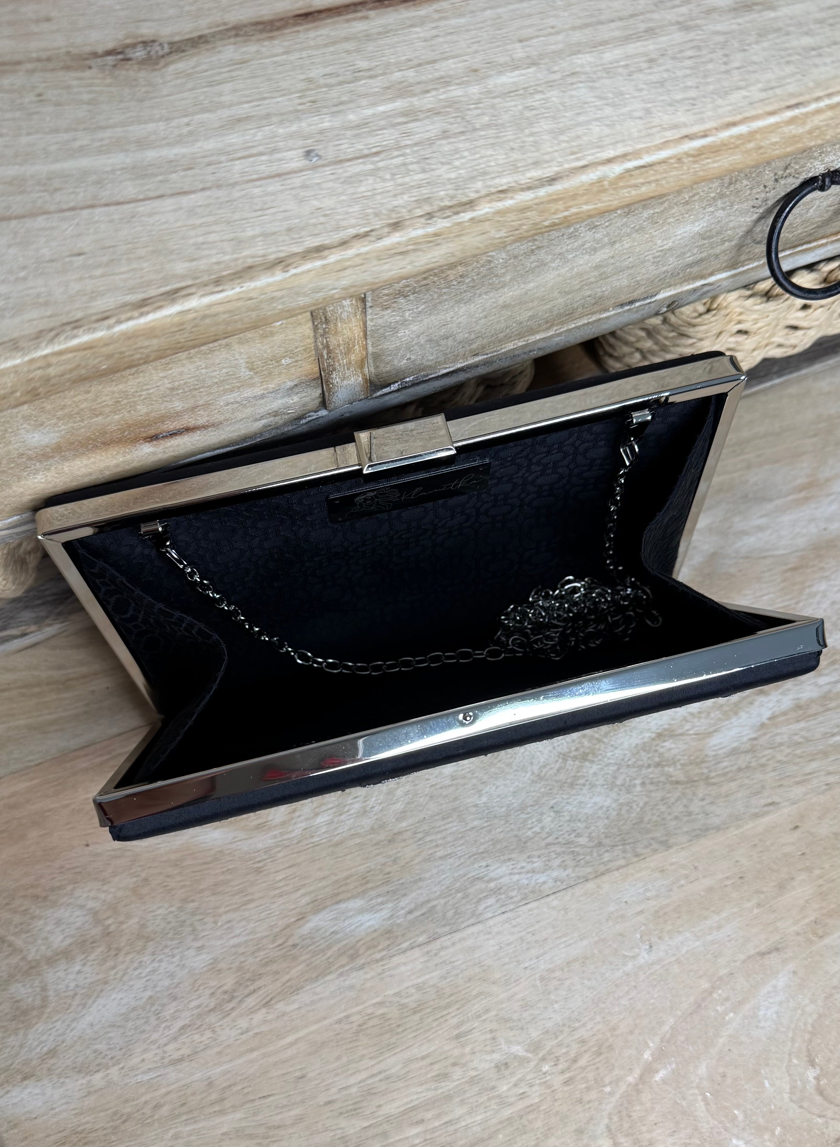 Silber Abendtasche – Elegante Clutch mit modernem Muster & Kette