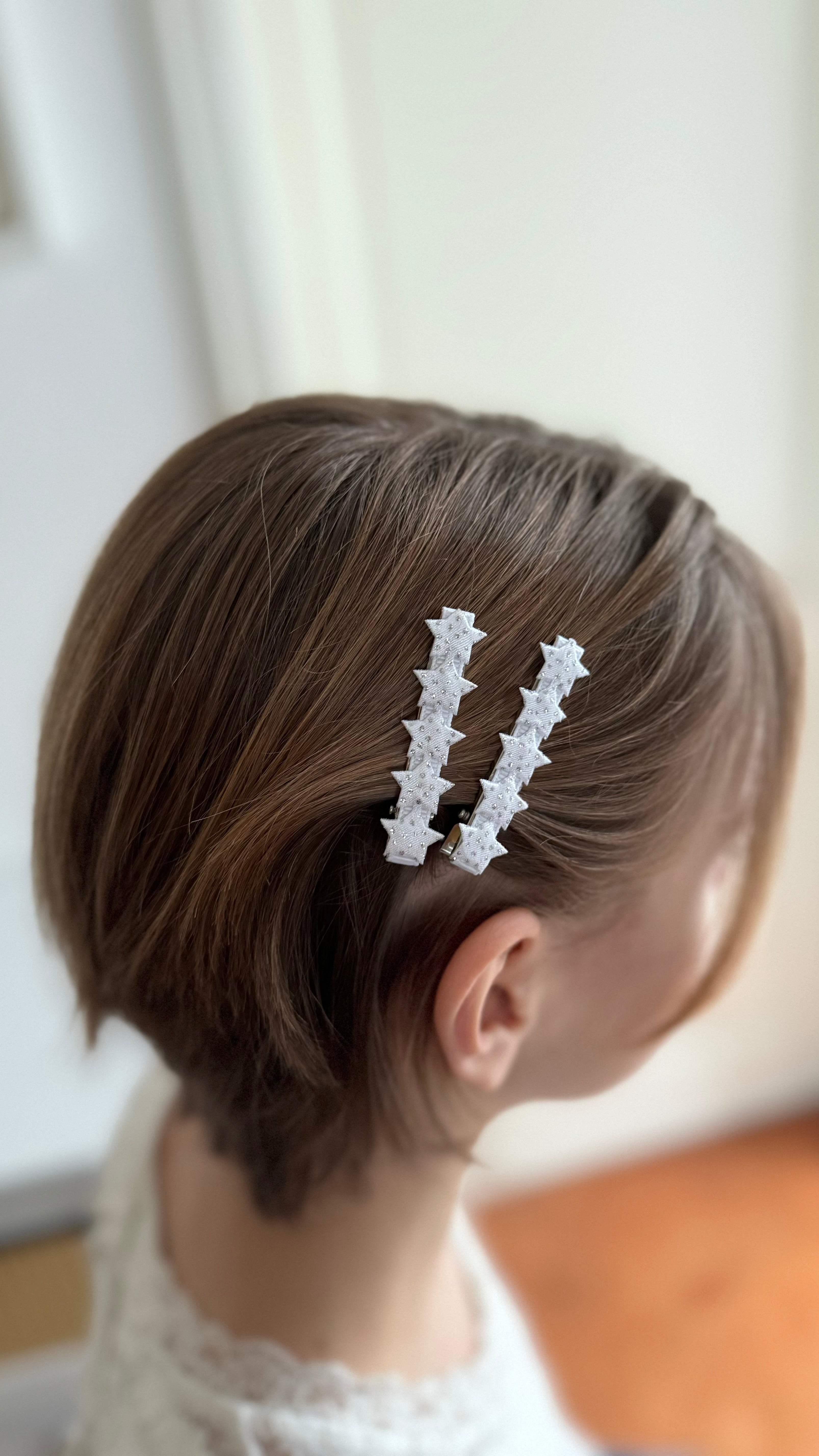 Kinder Haarklammern – Satin Sterne für Mädchen in funkelndem Design