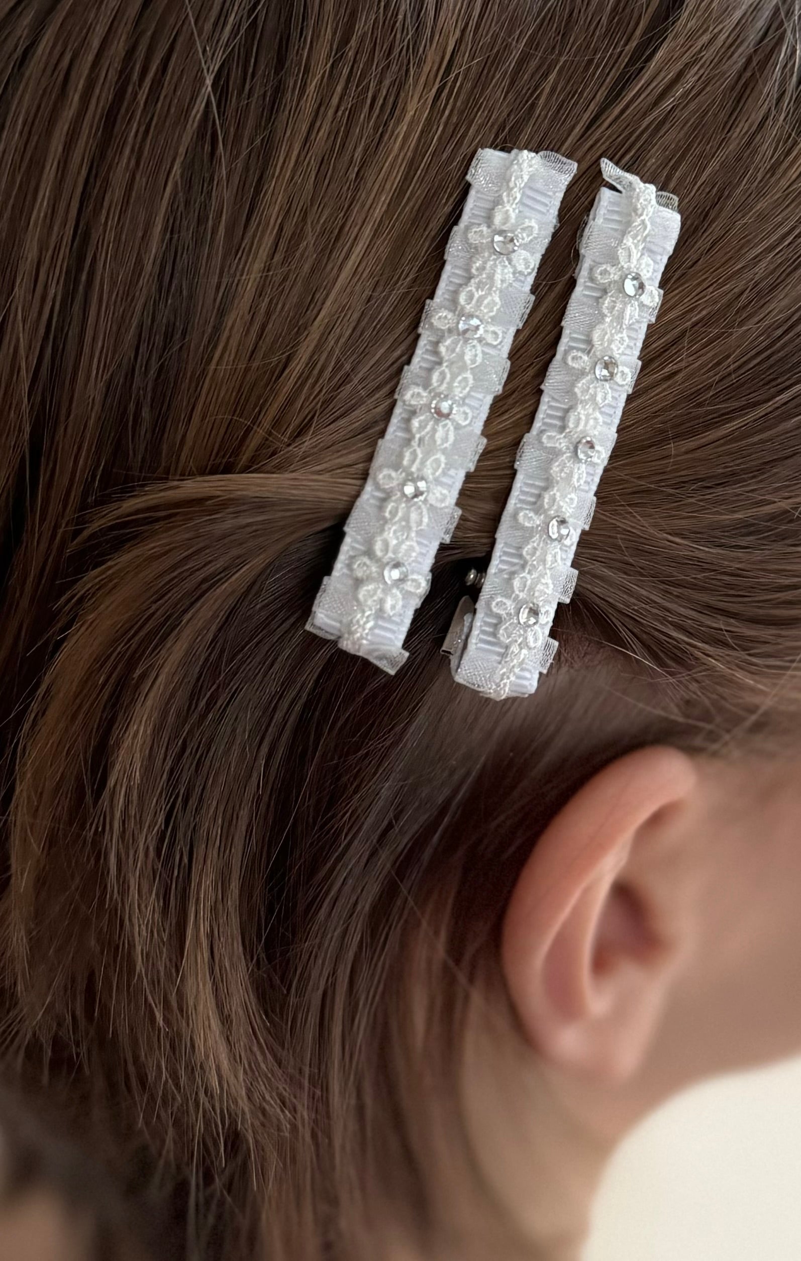 Mädchen Haarschmuck Kommunion – Haarklammern mit Blumen & Strass