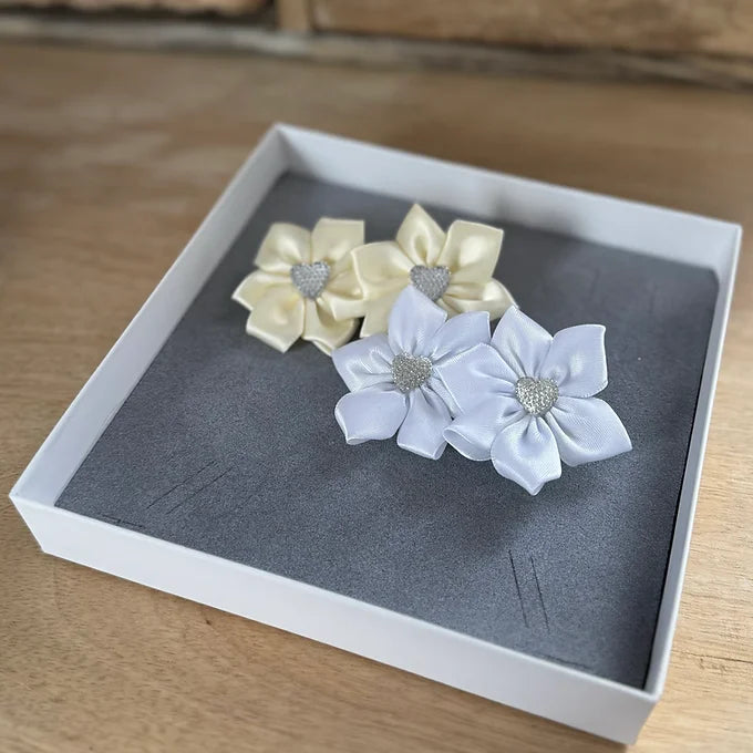 Kommunion Haarschmuck, Haarklammer mit Blumen in weiß oder ivory/creme,Haarklammer Kommunion