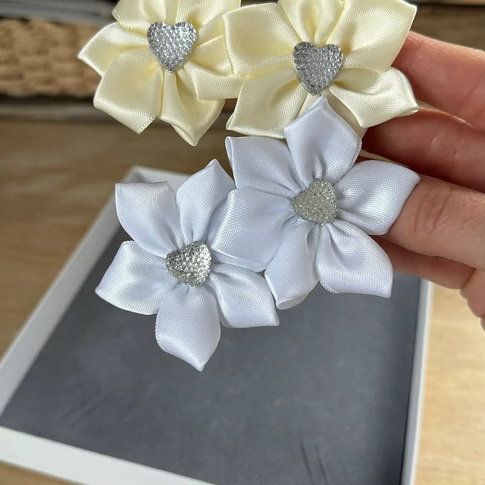 Kommunion Haarschmuck, Haarklammer mit Blumen in weiß oder ivory/creme,Haarklammer Kommunion