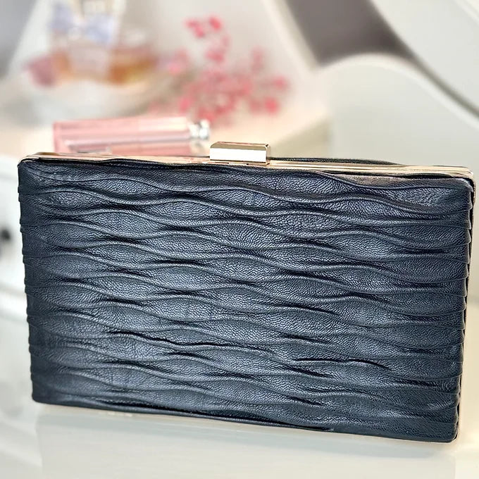 Schwarze Clutch aus Kunstleder, elegante Abendtasche für Damen, perfekt für Gala