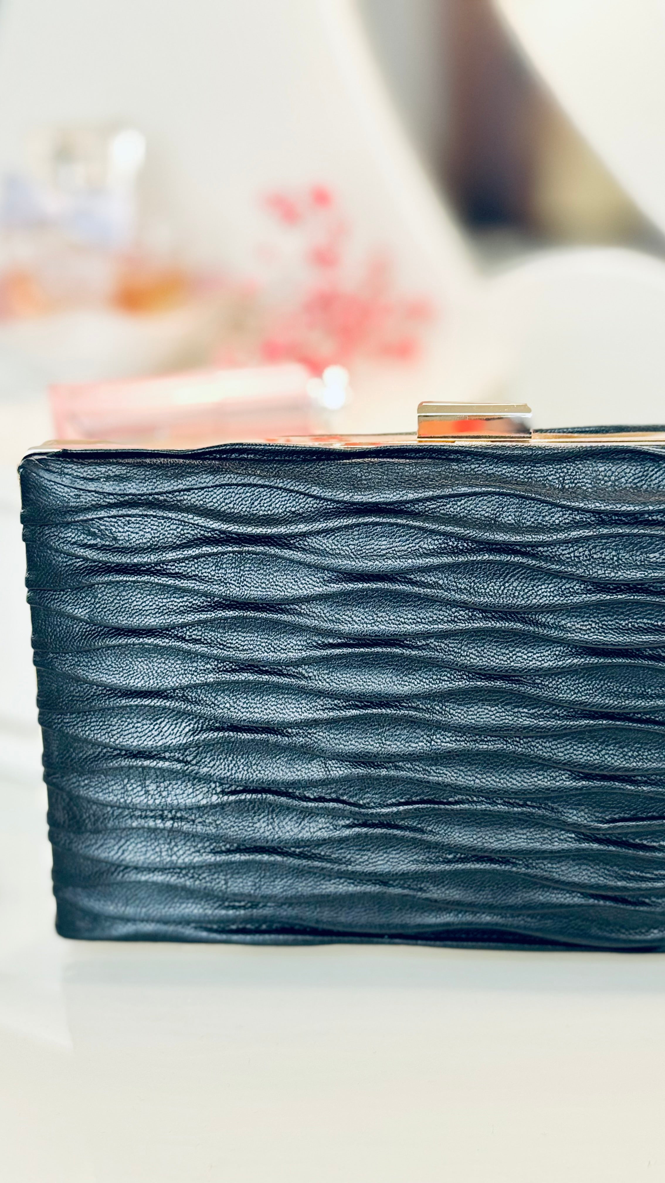 Gala Clutch – Schwarze Kunstleder Abendtasche für elegante Anlässe