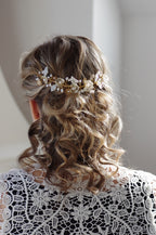Bridal Haarranke – Gold oder Silber Haarschmuck mit Blumen & Perlen