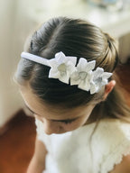 Herz Haarreif – Blumen Haarreif mit Strassherz für Kommunion & Feste