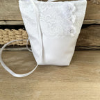 Kommuniontasche weiß mit Spitze, Blumen und Perlen verziert