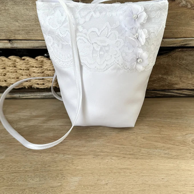Kommuniontasche weiß mit Spitze, Blumen und Perlen verziert