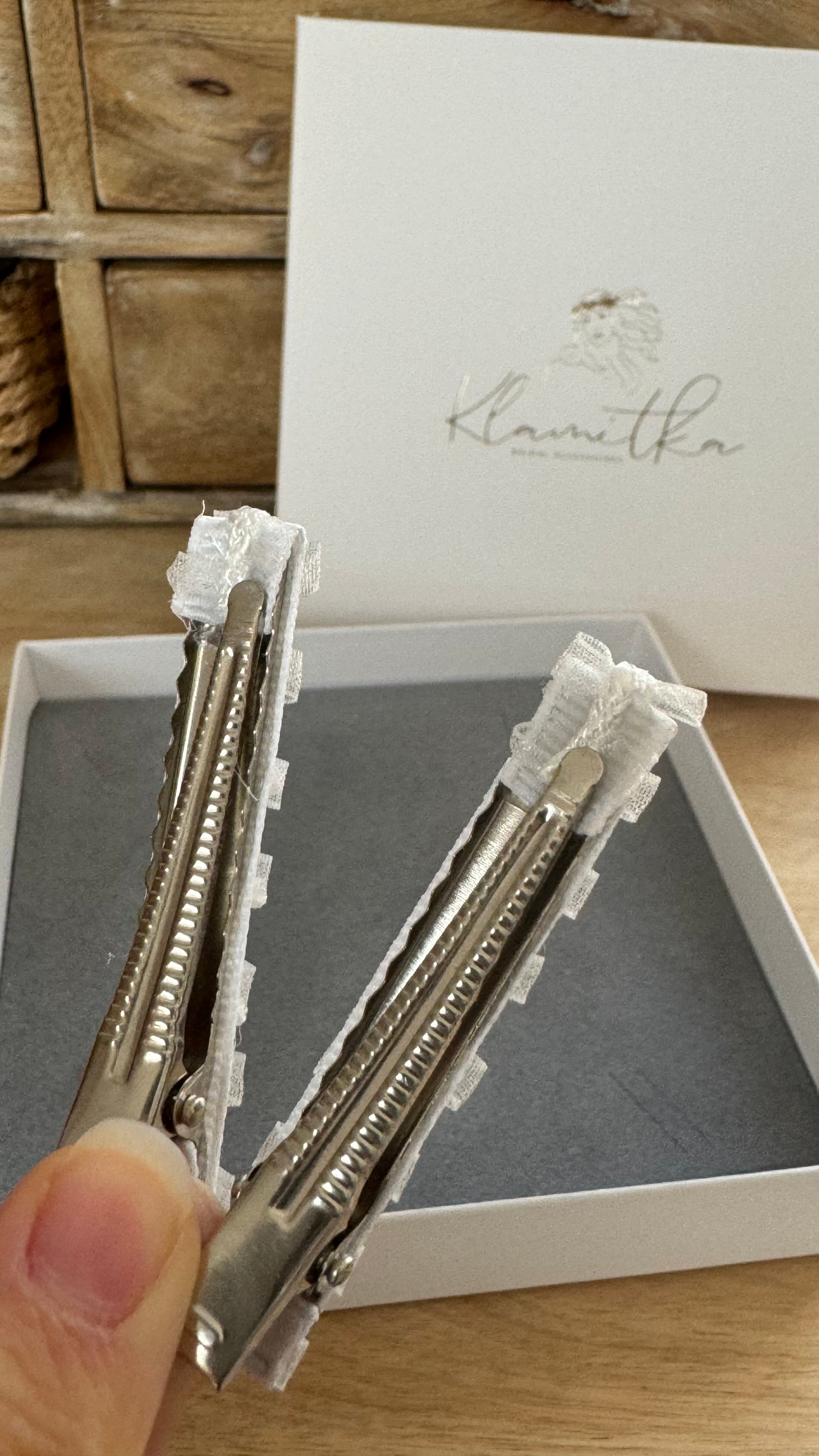 Mädchen Haarschmuck Kommunion – Haarklammern mit Blumen & Strass