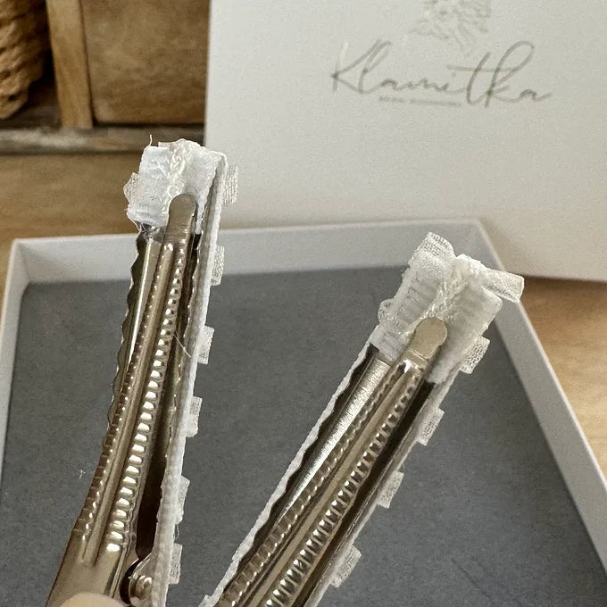 Kopfschmuck Kommunion, Haarspange für Kommunion,  mit zarten Perlenblüten.