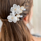 Kommunion Haarschmuck, Haarklammer Kommunion mit weißer Organza Blume, goldenen Elementen