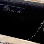 Clutch Snake Print – elegante Abendtasche in Schlangenoptik Weiß Schwarz | Damen