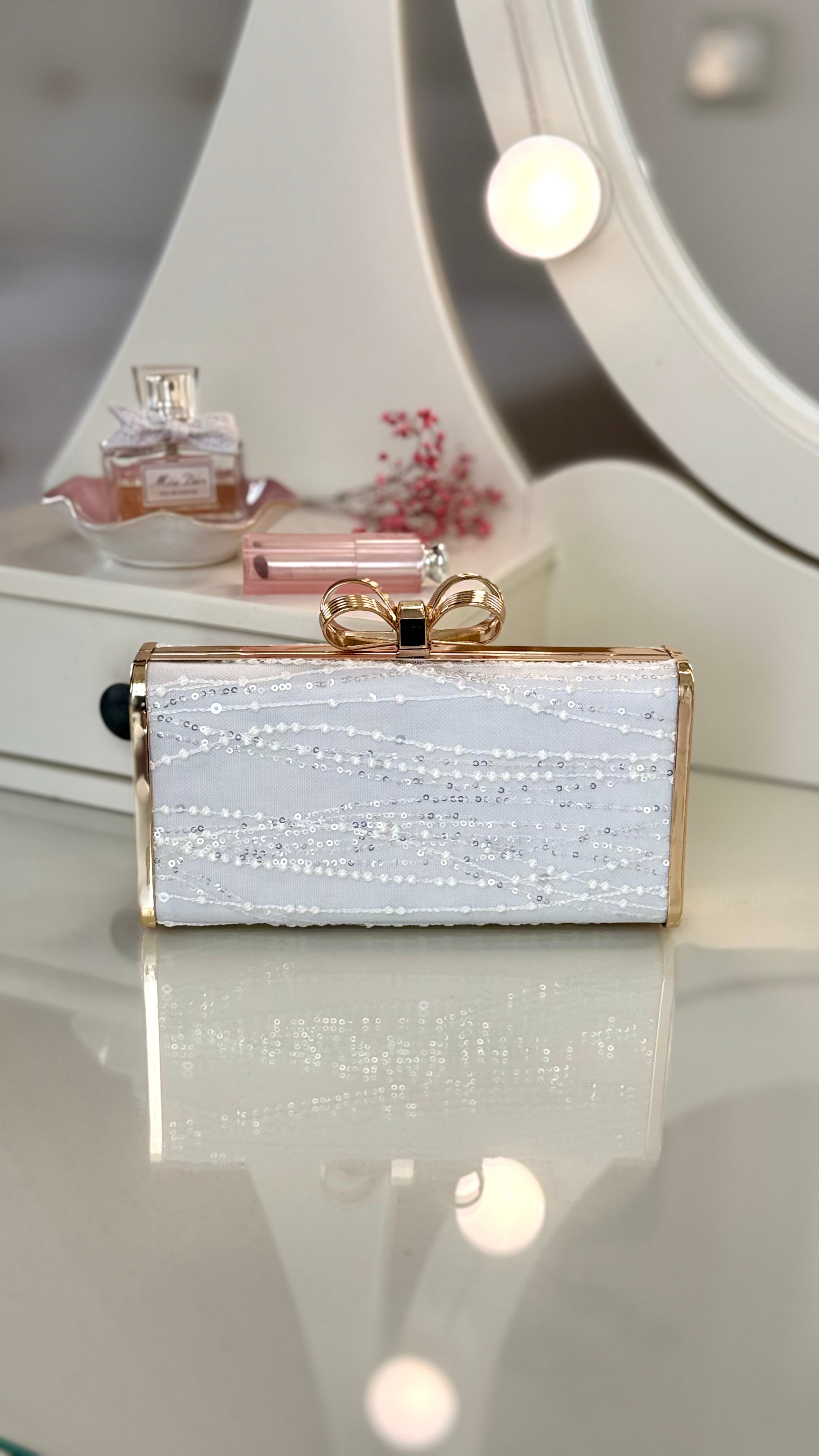 Braut Clutch Spitze Off-White – Elegante Hochzeitstasche mit Kette