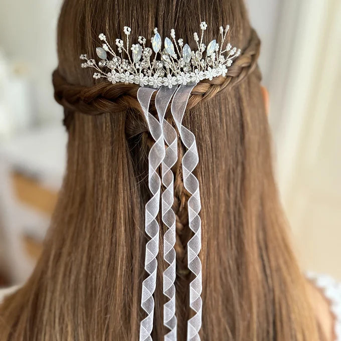 Kommunion Haarschmuck mit zarten Spitzenblumen und funkelnden Strasssteinen, Haa