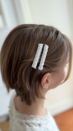 Mädchen Haarschmuck Kommunion – Haarklammern mit Blumen & Strass