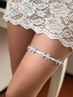 Blau Strassband – Strumpfband aus Spitze mit Perlen & Strasssteinen