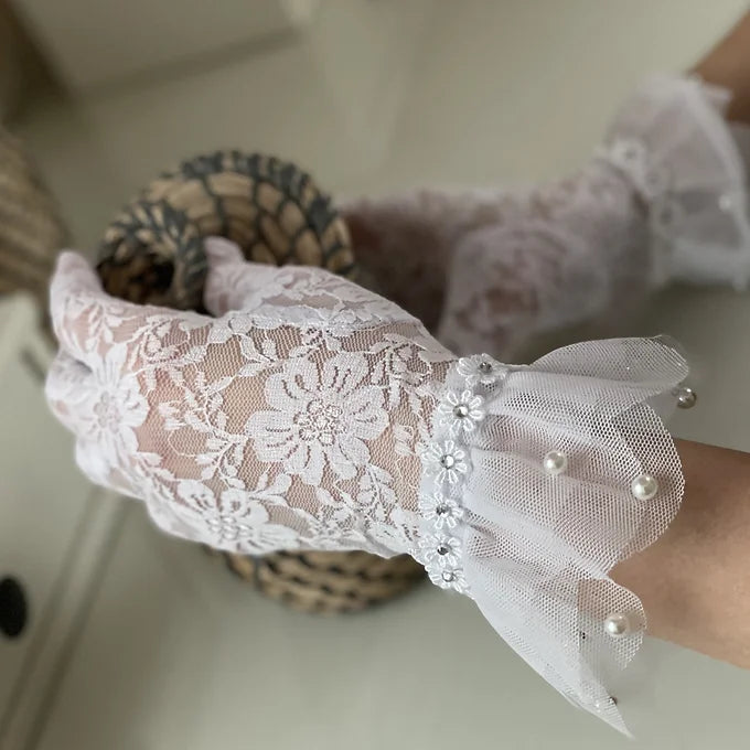 Spitzenhandschuhe, Brauthandschuhe Hochzeit aus Spitze, Tüll und Perlen