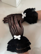 Abendhandschuhe – Elegante Spitzenhandschuhe mit feinen Perlen