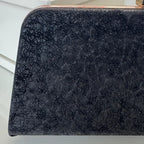 Schwarze elegante Clutch Tasche – Abendtasche mit goldener Kette für Damen