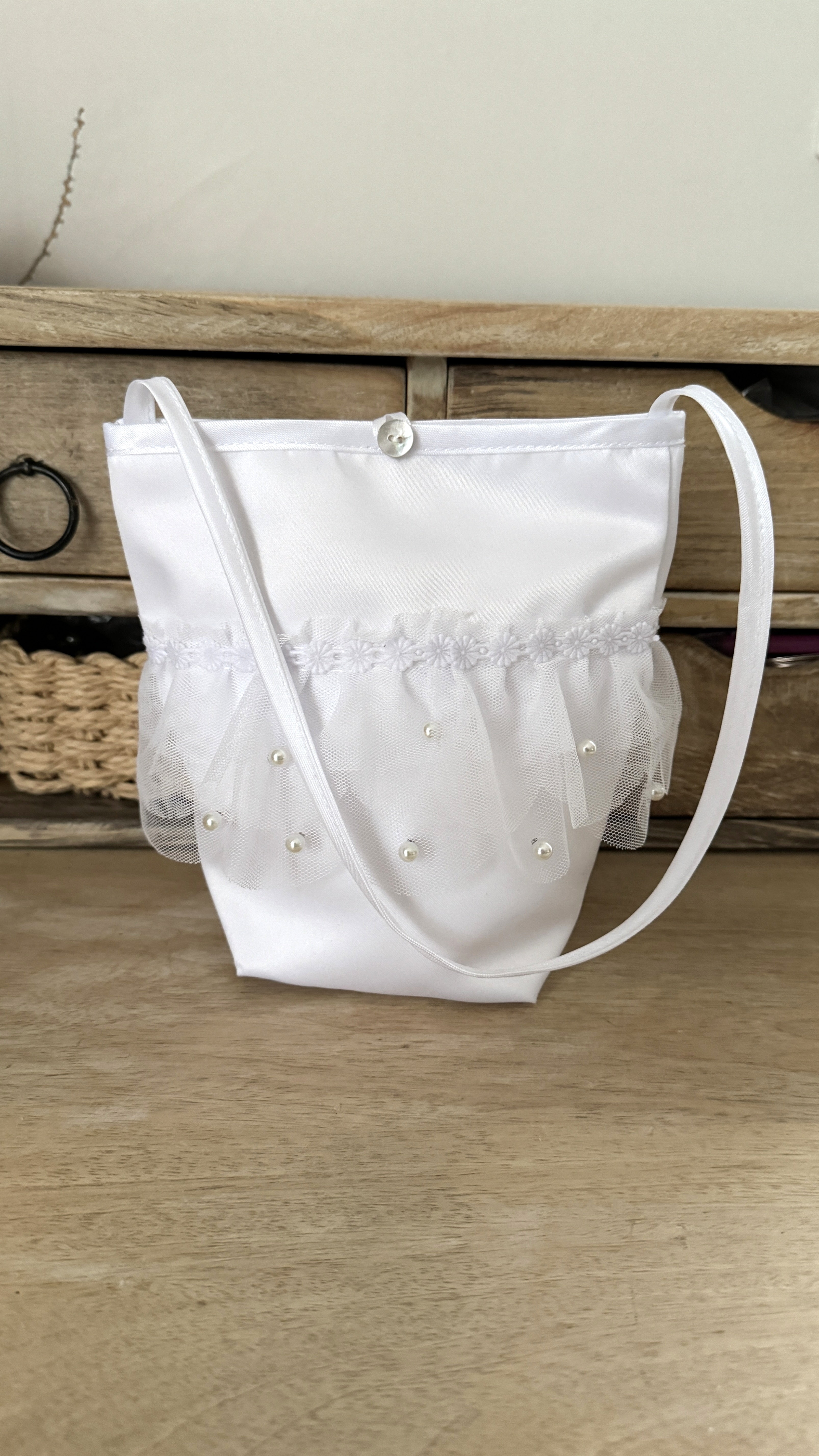 Tüll Tasche Kommunion – Elegante Satin-Tasche mit Perlen