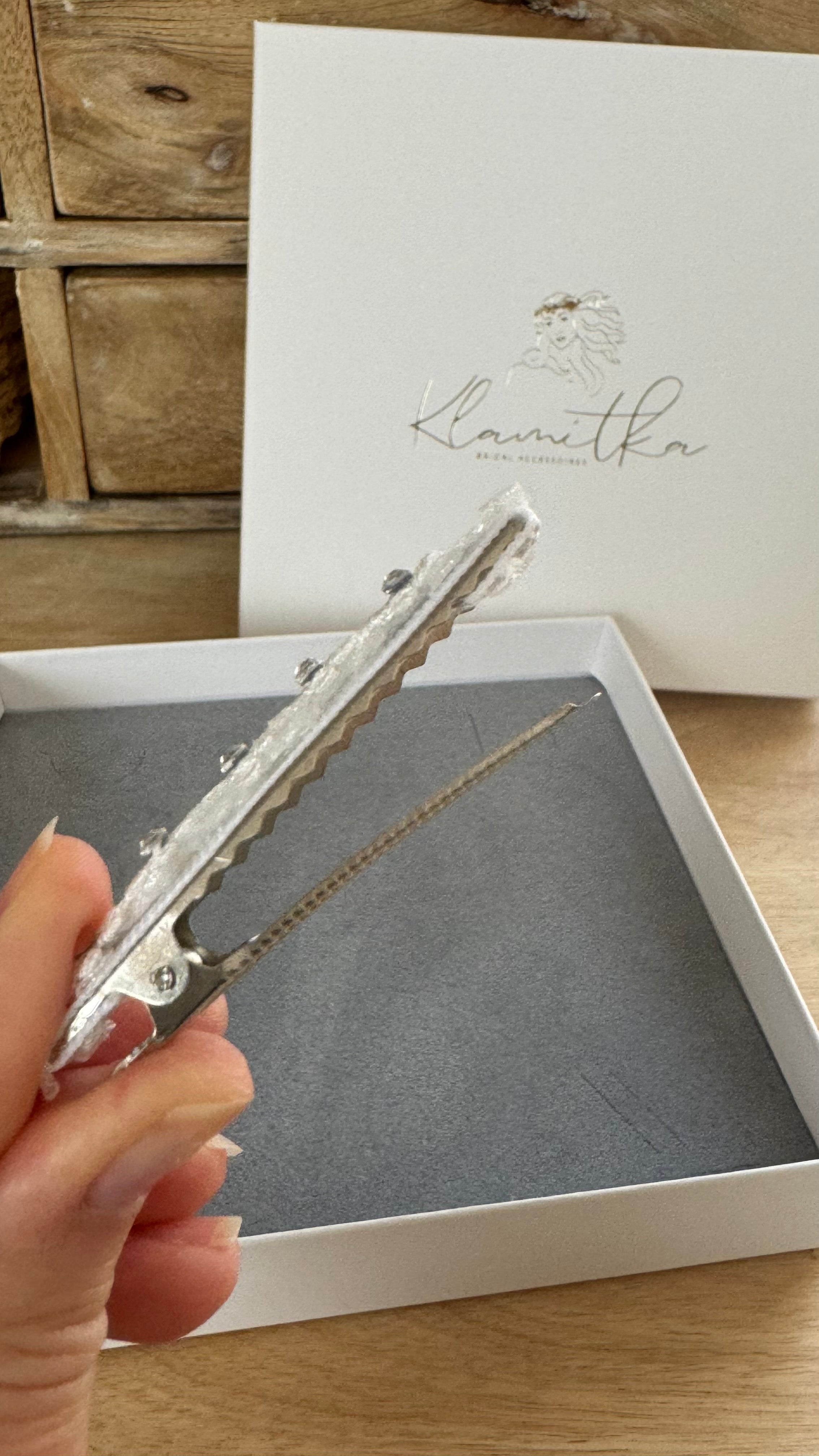 Mädchen Haarschmuck Kommunion – Haarklammern mit Blumen & Strass