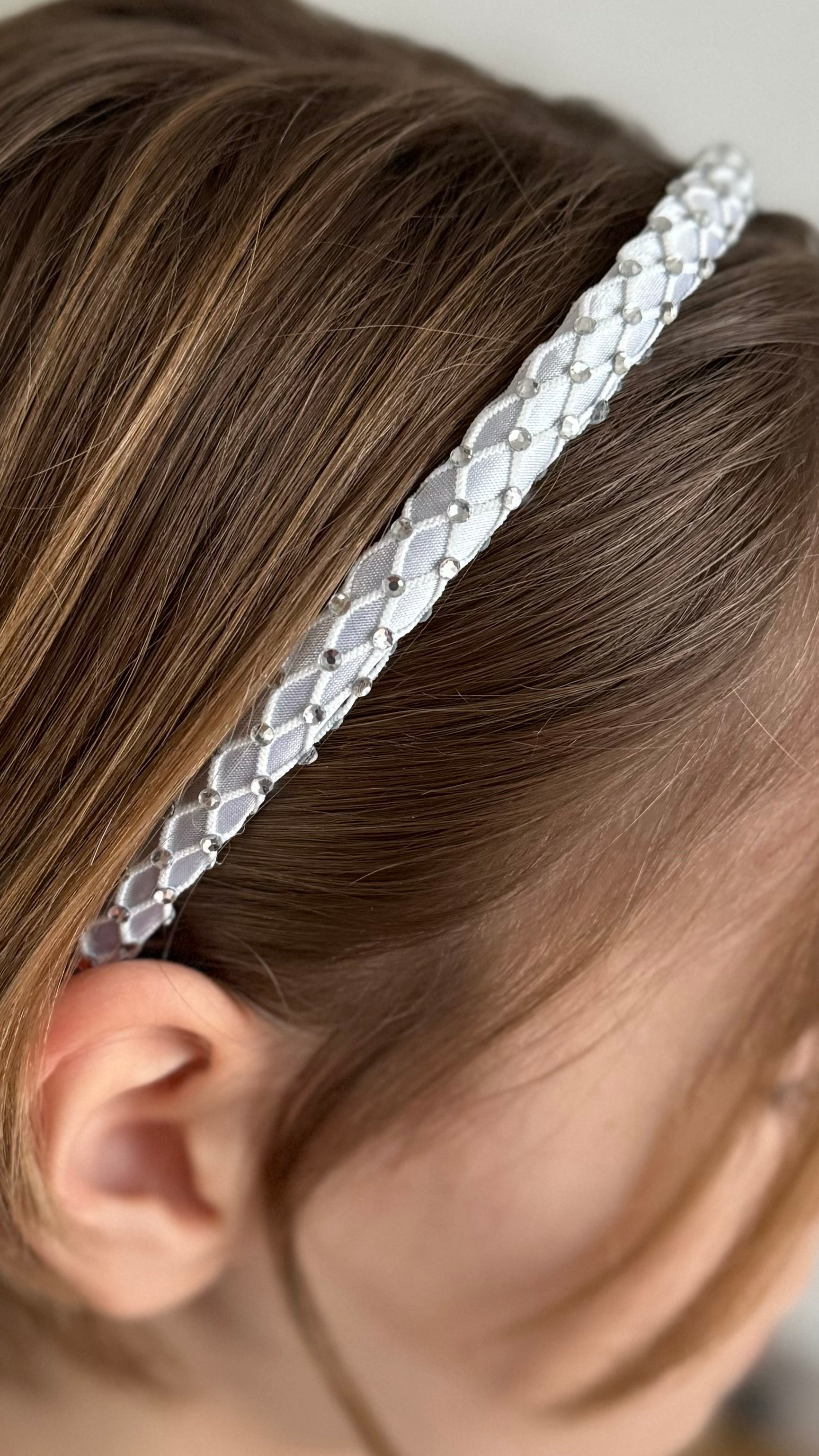 Strass Haarreif Kommunion – Netzstoff & geschliffene Glitzersteine