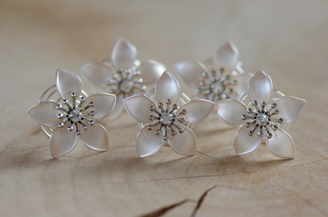 Curlies Weiß – 5er-Set Braut Curlies oder Haarnadeln in Weiß/Ivory