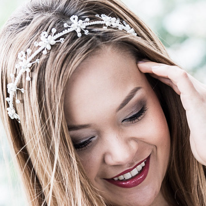 Diadem Perlen – Handgearbeitetes Brautdiadem mit Süßwasserperlen & Strass