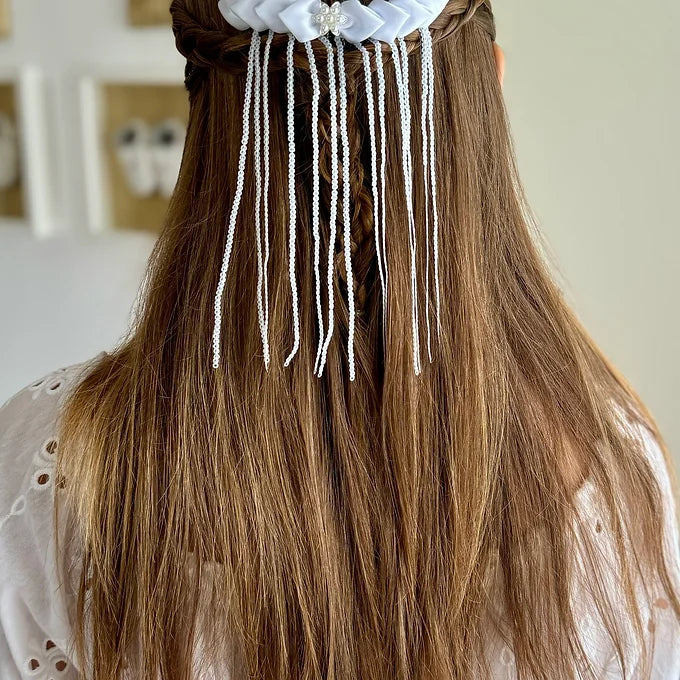 Kommunion Haarschmuck mit handgearbeiteten Satinblättern und Franzen mit Pailett