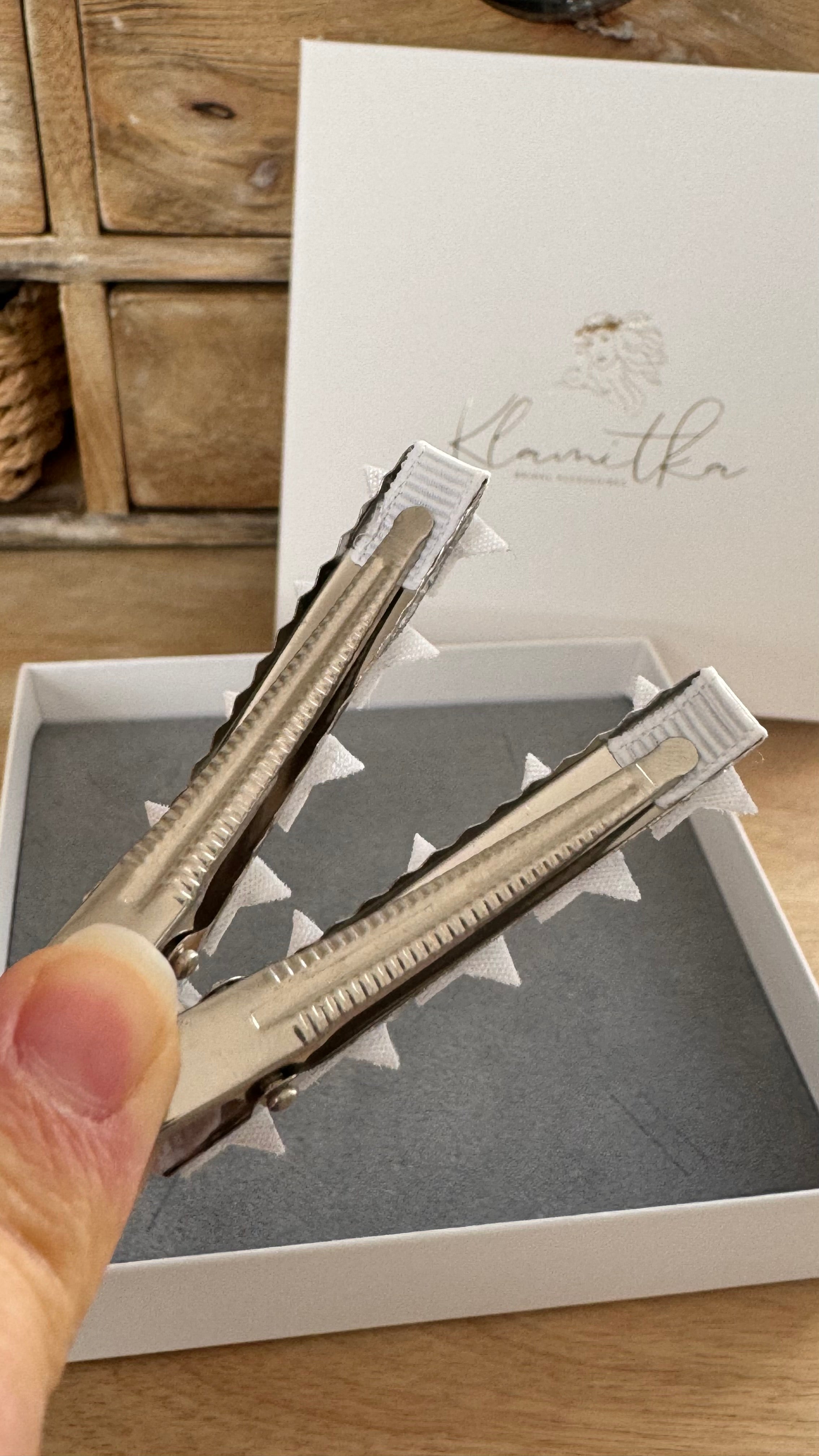 Kinder Haarklammern – Satin Sterne für Mädchen in funkelndem Design